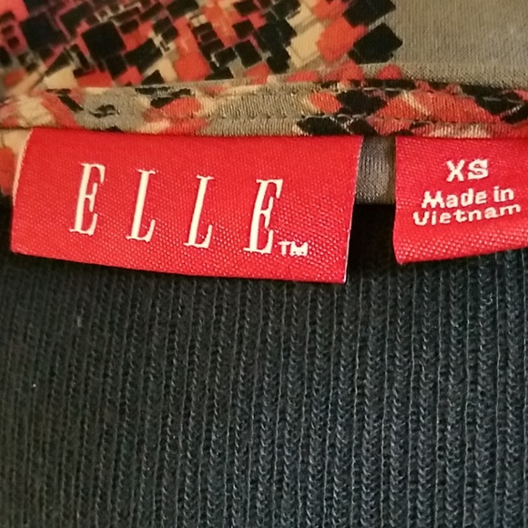 Flower pleated dress - Picture 6 of 7